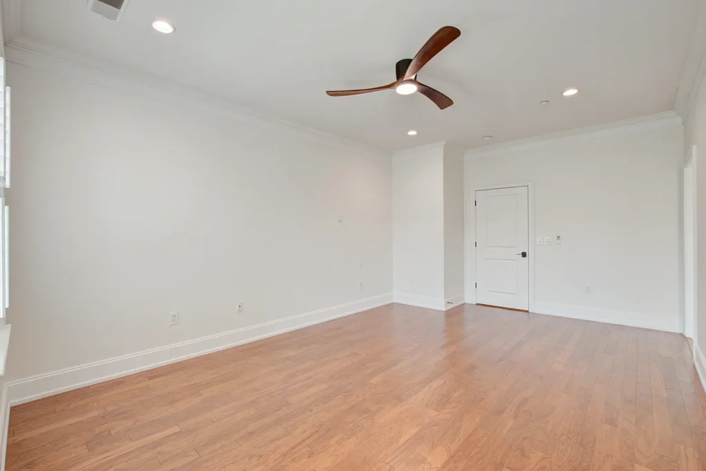 656 Coleman Blvd photo 25